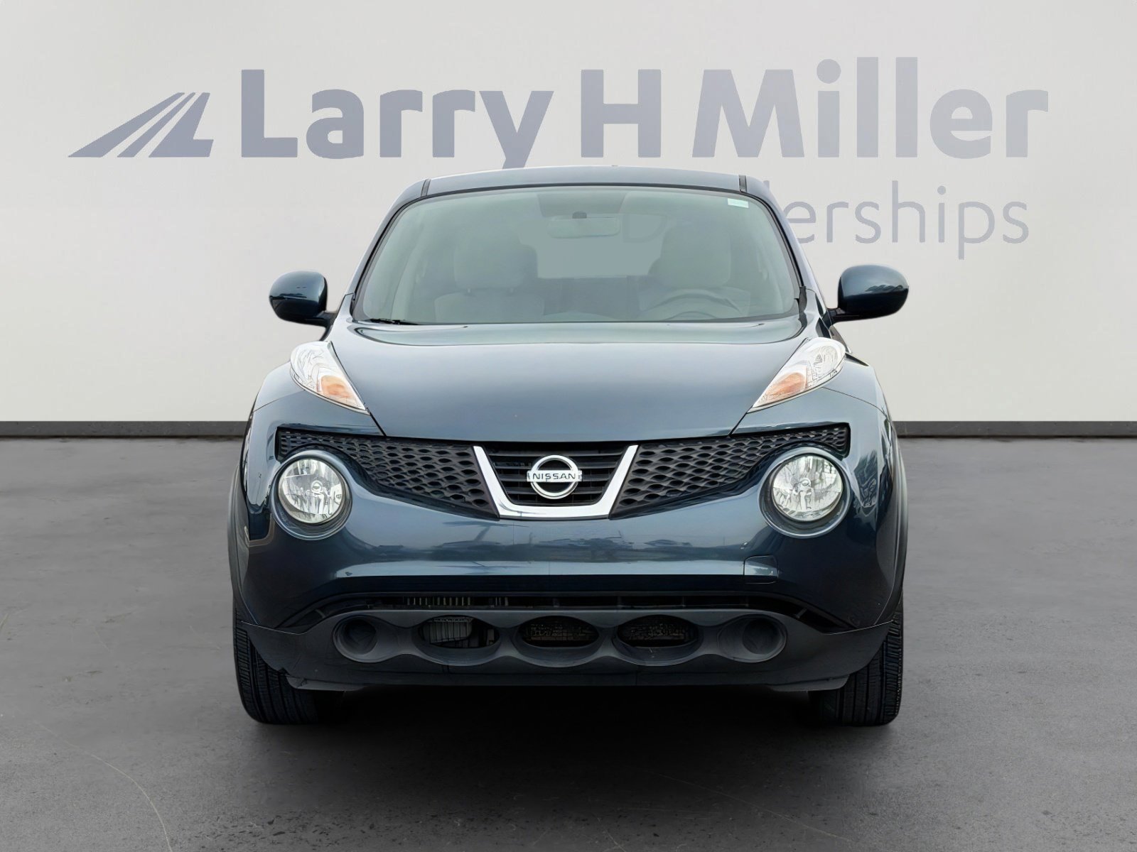 Used 2011 Nissan Juke SV FWD image 4