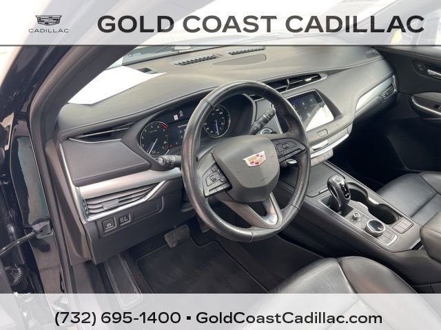 Used 2019 Cadillac XT4 Premium Luxury w/ Cold Weather Package image 19
