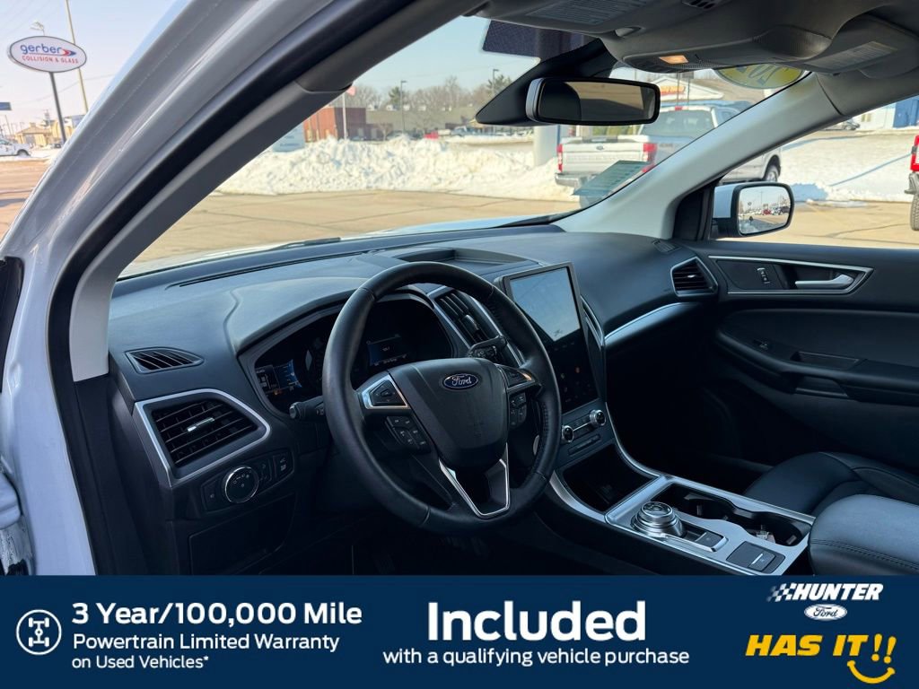 Used 2022 Ford Edge SEL w/ Convenience Package image 2