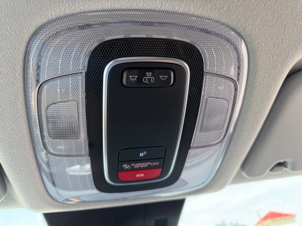 Used 2024 Hyundai Kona SEL FWD image 31