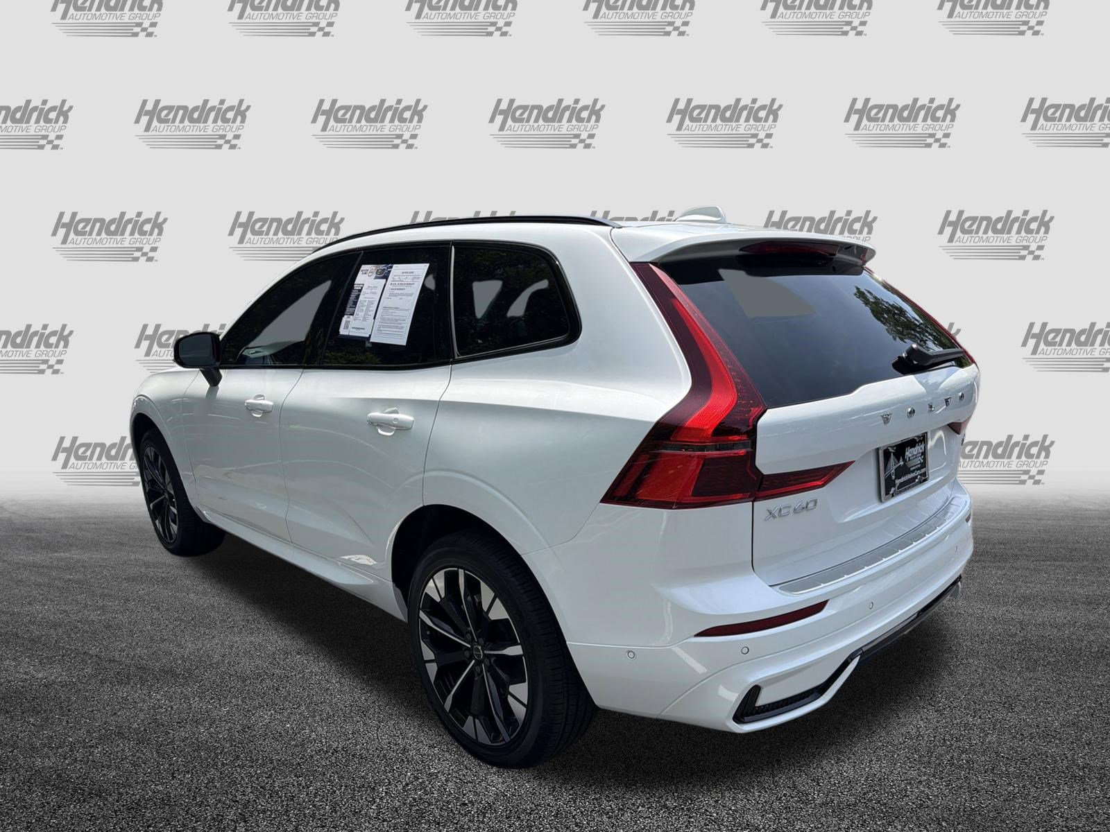 Used 2026 Volvo XC60 B5 Plus w/ Protection Package Premier AWD/4WD image 8