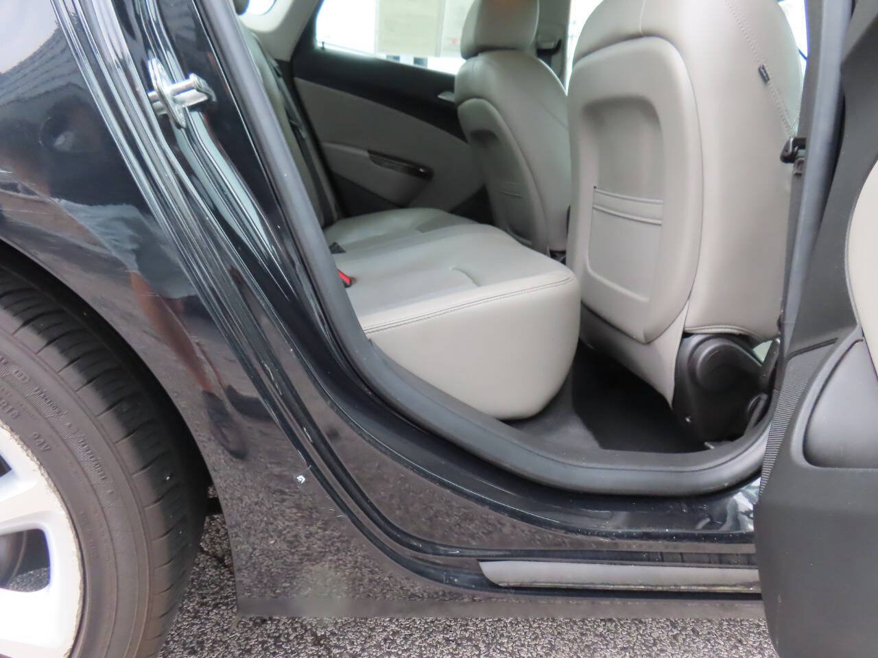 Used 2013 Buick Verano FWD image 14