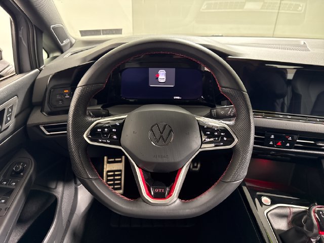Used 2024 Volkswagen GTI SE FWD image 23