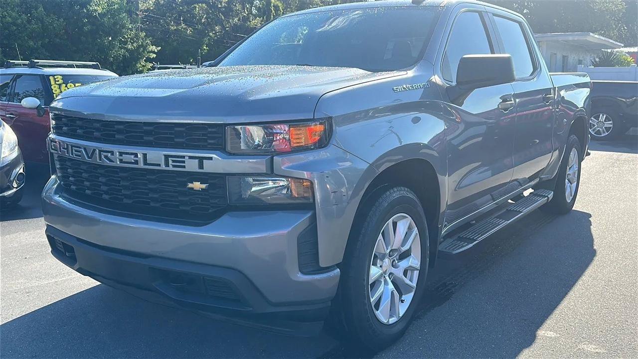 Used 2022 Chevrolet Silverado 1500 Custom RWD image 3