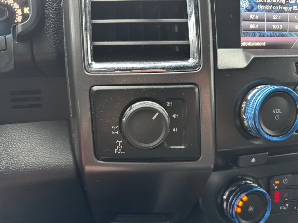 Used 2015 Ford F150 XLT w/ Equipment Group 302A Luxury AWD/4WD image 28