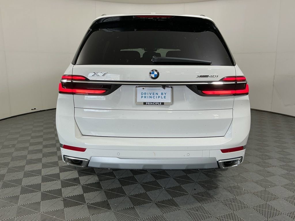 New 2026 BMW X7 xDrive40i w/ Executive Package AWD/4WD image 6