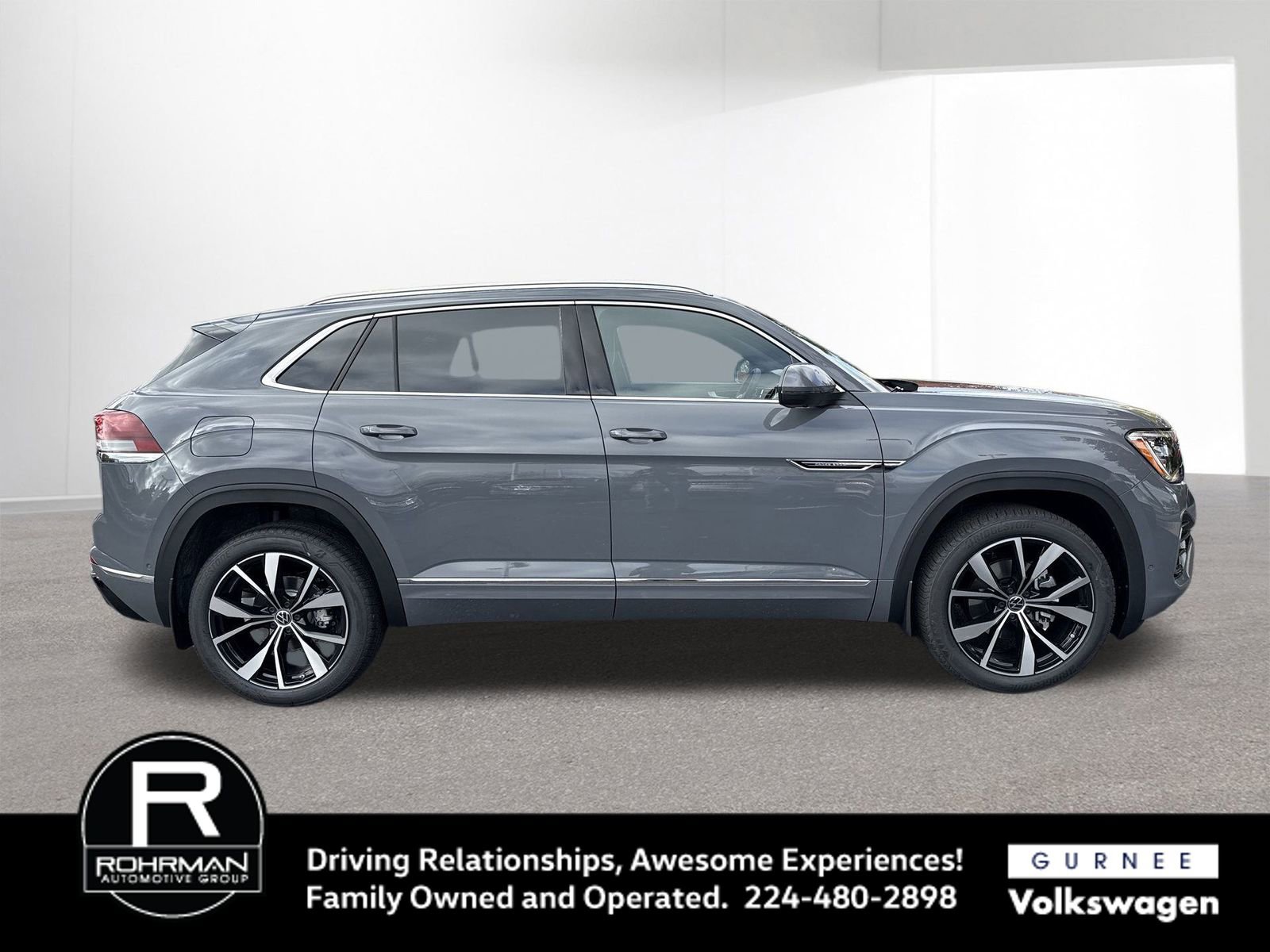 New 2026 Volkswagen Atlas Cross Sport SEL Premium R-Line image 11
