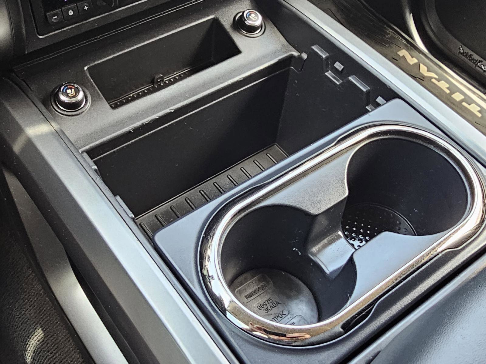 Used 2016 Nissan Titan Platinum Reserve image 16