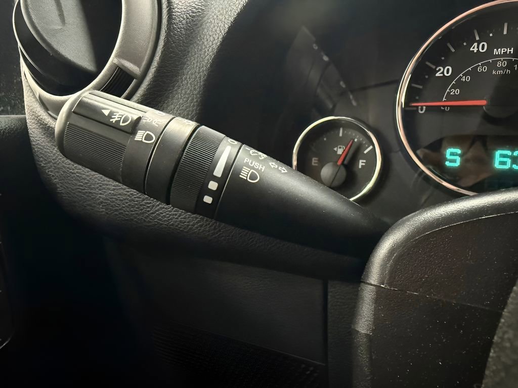 Used 2016 Jeep Wrangler Sport image 19