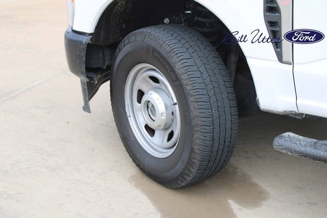 Used 2023 Ford F350 XL w/ FX4 Off-Road Package AWD/4WD image 9