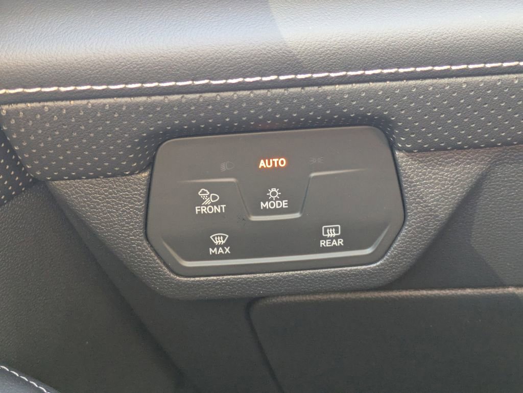 New 2026 Volkswagen Atlas SEL Premium R-Line image 24