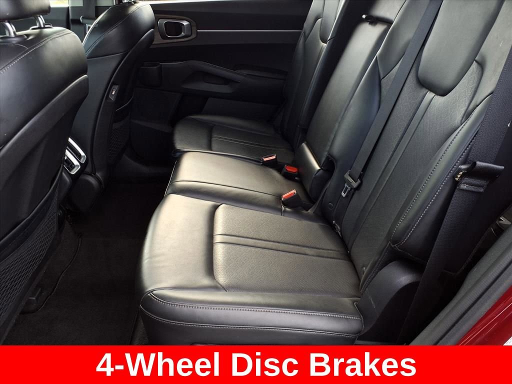 Used 2022 Kia Sorento S w/ Panoramic Sunroof Package image 26