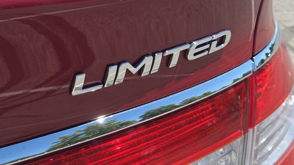 Used 2014 Hyundai Azera Limited FWD image 33