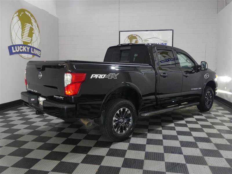 Used 2018 Nissan Titan PRO-4X AWD/4WD image 10