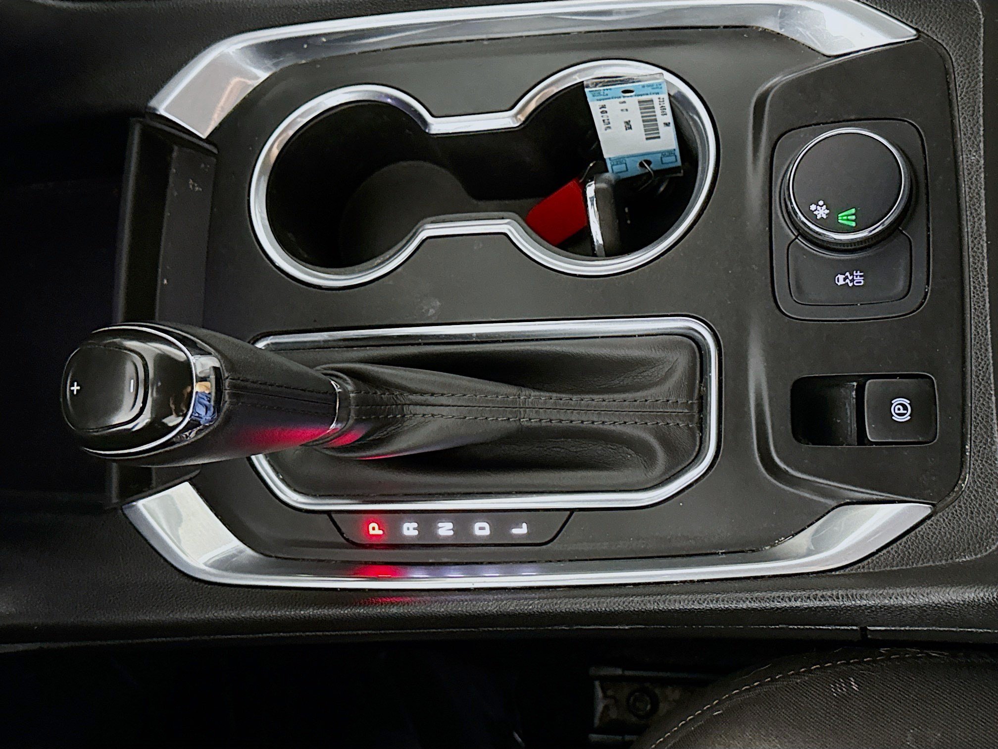 Used 2019 Chevrolet Traverse LT FWD image 20
