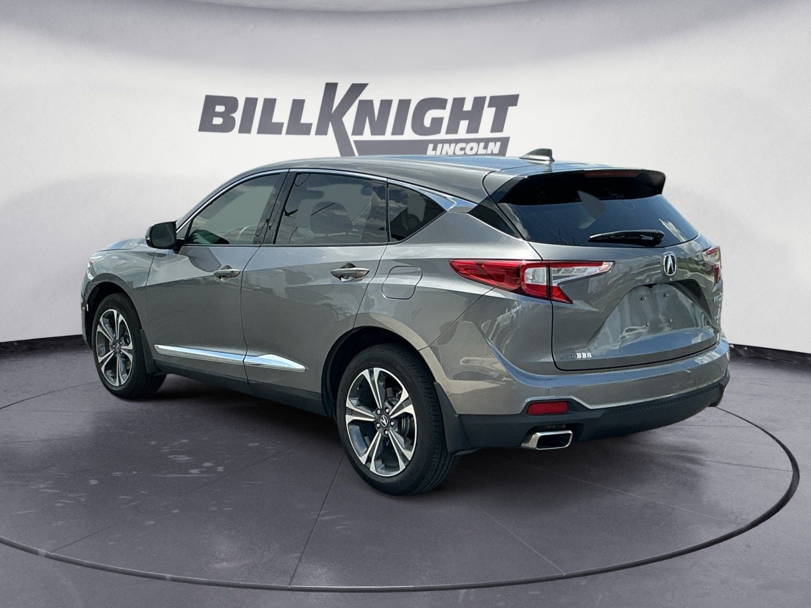 Used 2024 Acura RDX SH-AWD w/ Advance Package image 3