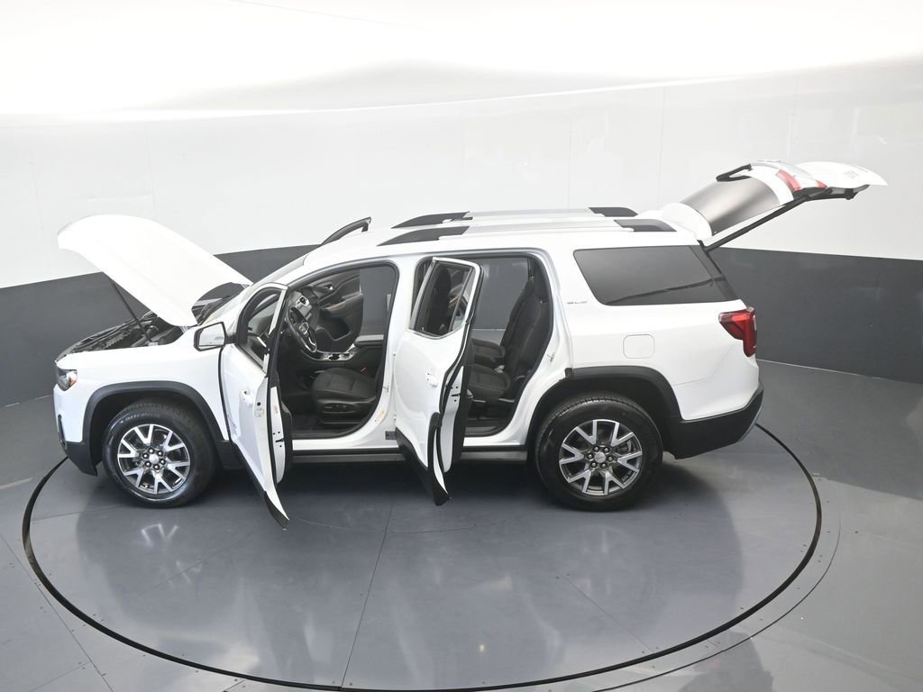 Used 2022 GMC Acadia SLE w/ Driver Convenience Package image 70