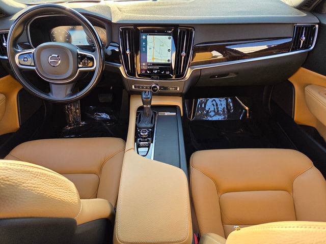 Used 2017 Volvo S90 T6 Momentum w/ Vision Package AWD/4WD image 16