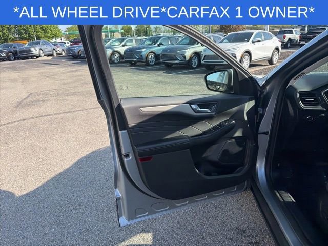 Used 2022 Ford Escape SEL AWD/4WD image 26