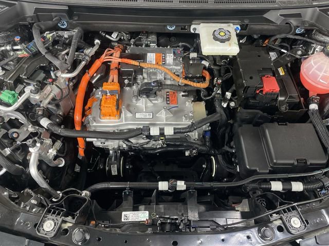 Used 2026 Chevrolet Equinox EV LT w/ LPO, All-Weather Mat Package FWD image 28