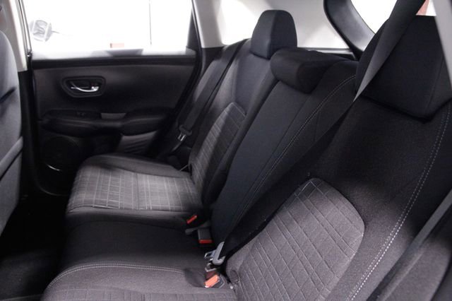 Certified 2023 Honda HR-V LX image 18