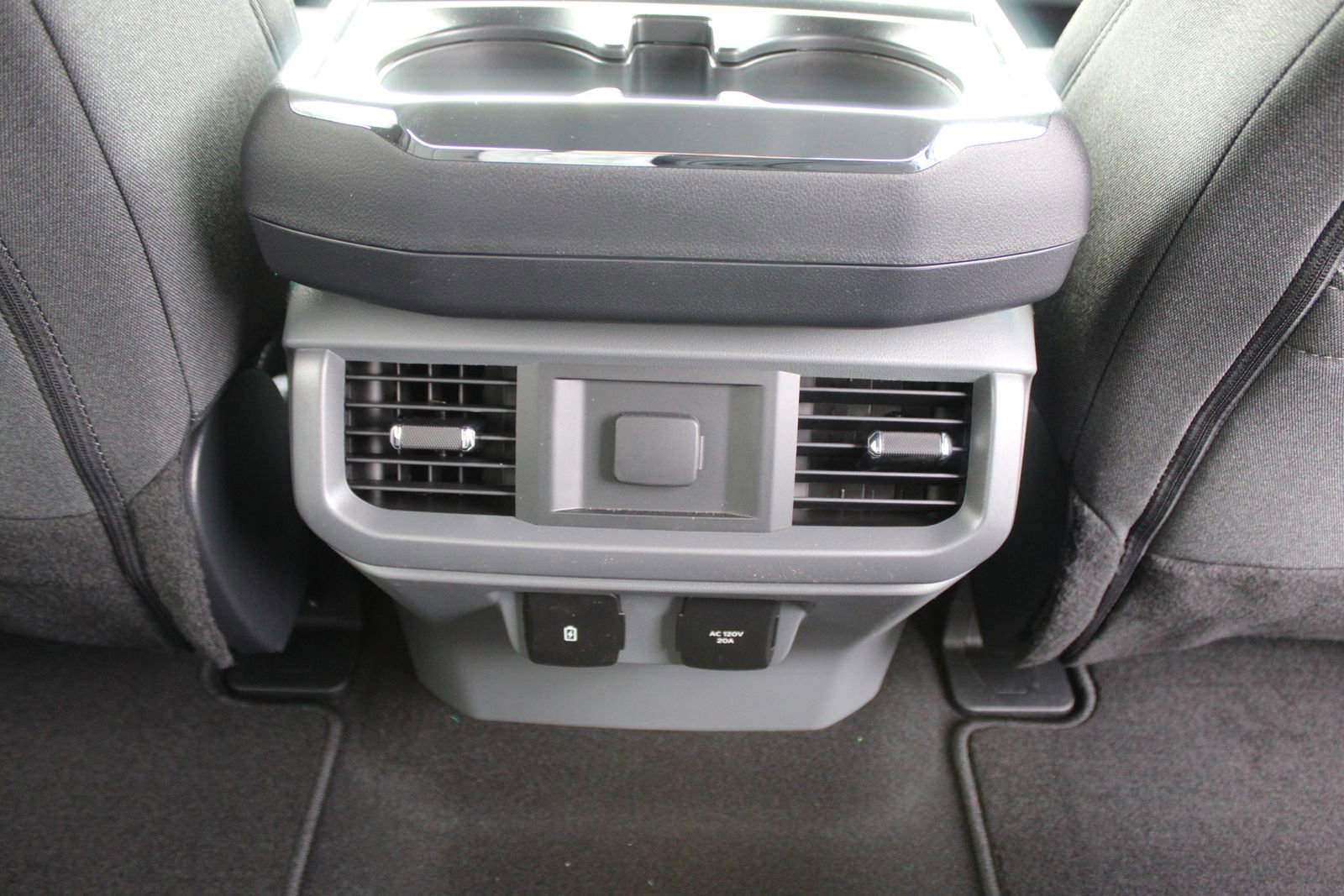 New 2025 Ford F150 XLT w/ Equipment Group 302A MID image 17