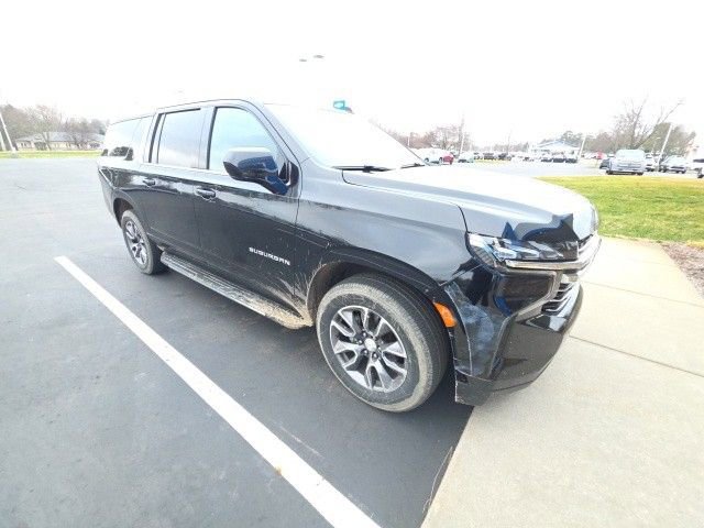 Used 2021 Chevrolet Suburban LT w/ Rear Media and Nav Package image 7