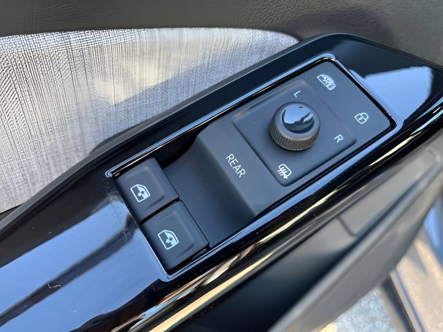New 2026 Volkswagen ID.4 Pro RWD image 11