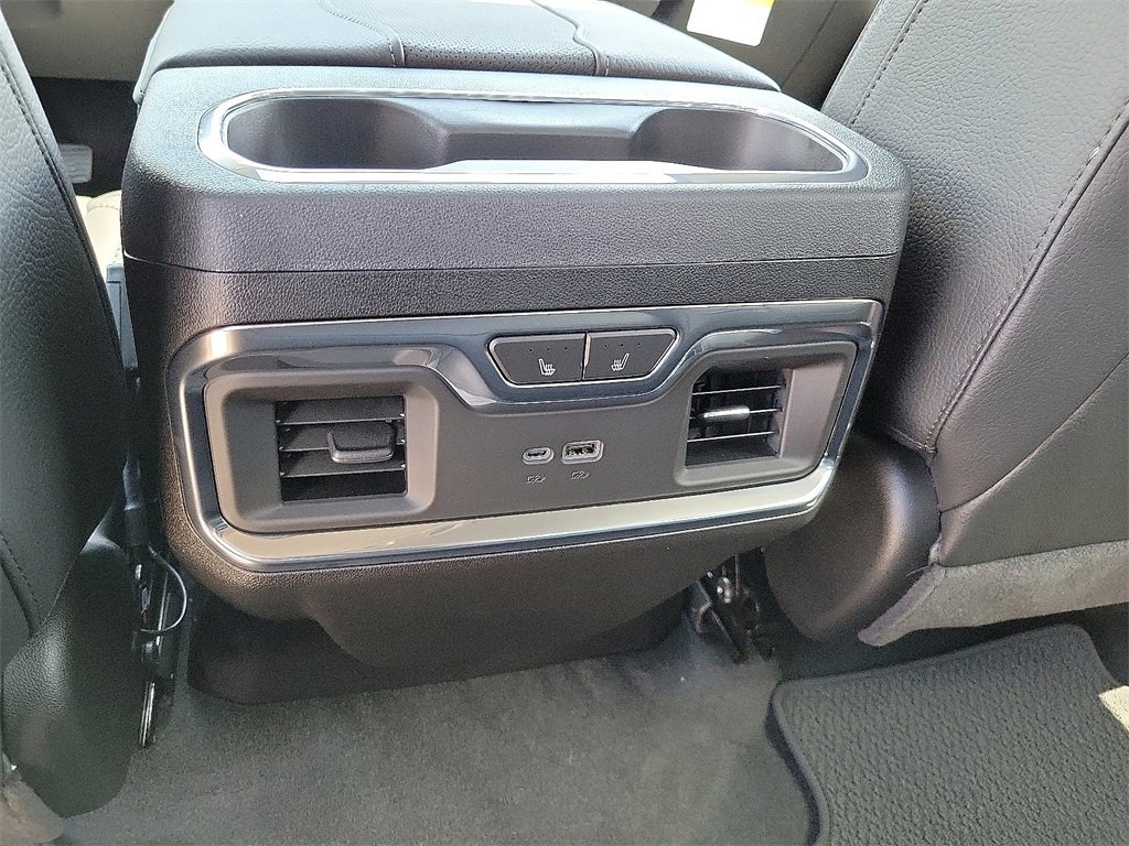 Used 2024 GMC Sierra 2500 Denali w/ Denali Reserve Package image 6