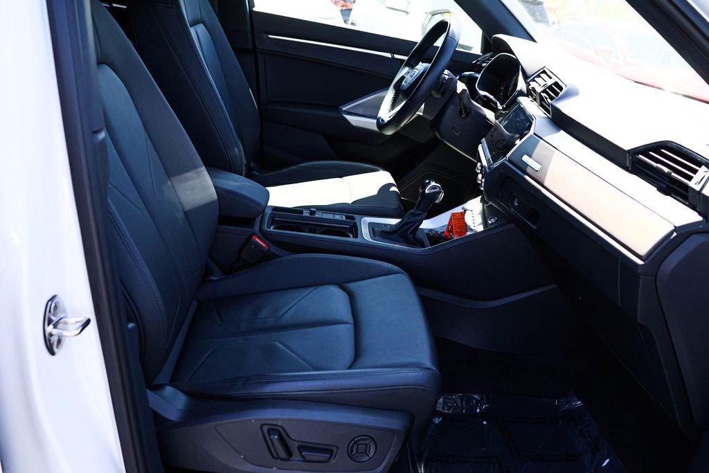 Used 2022 Audi Q3 2.0T Premium Plus AWD/4WD image 33