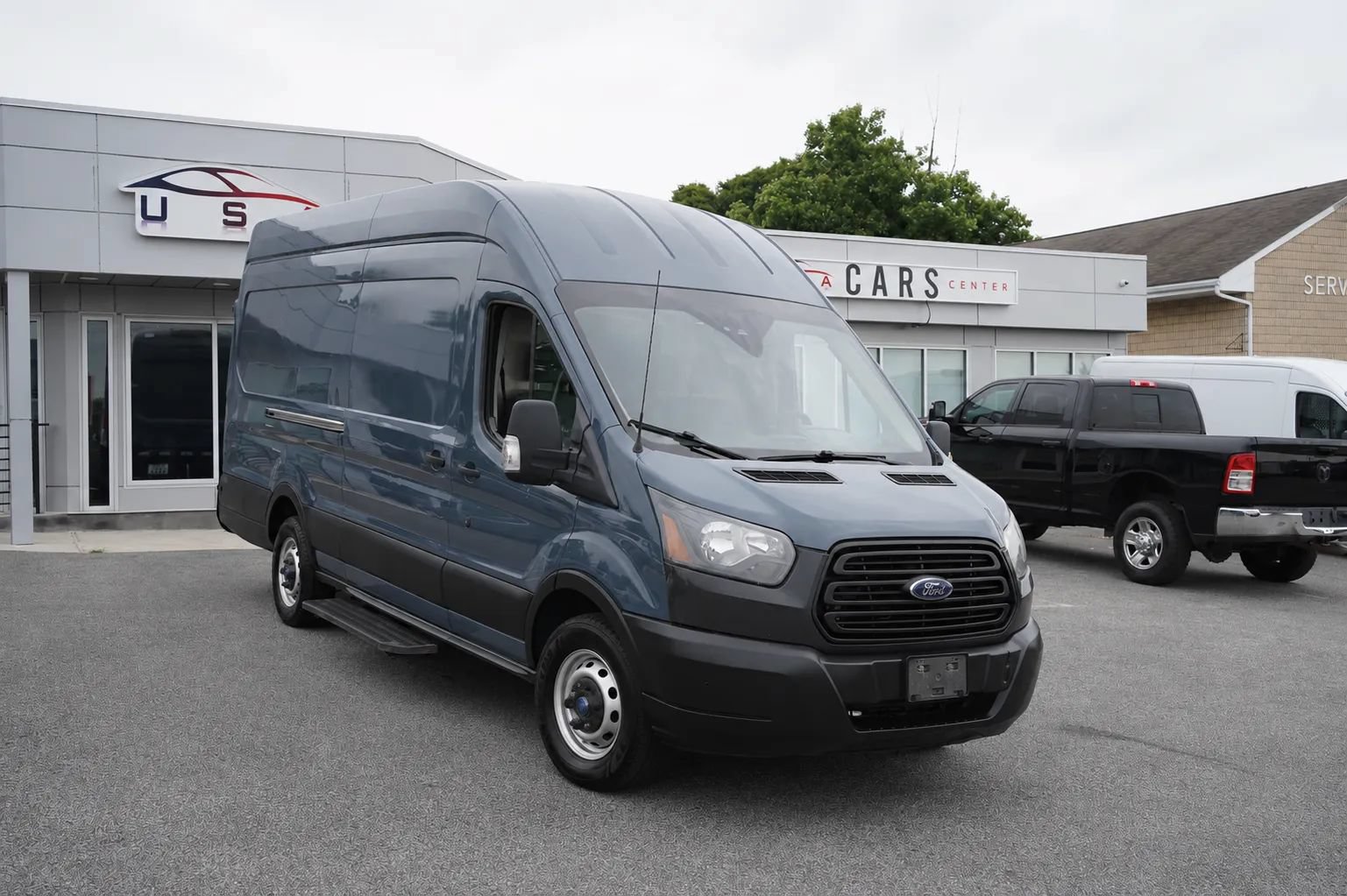 Used 2020 Ford Transit 250 148 High Roof Extended RWD image 9