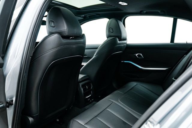 Used 2025 BMW 330i xDrive Sedan image 21