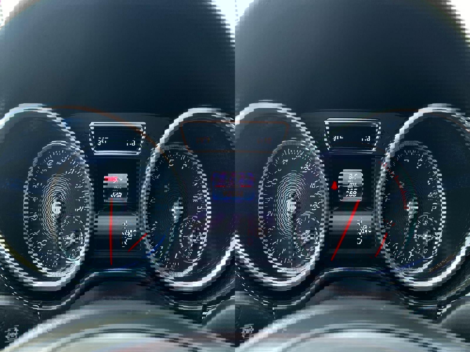 Used 2016 Mercedes-Benz GLE 350 4MATIC image 4