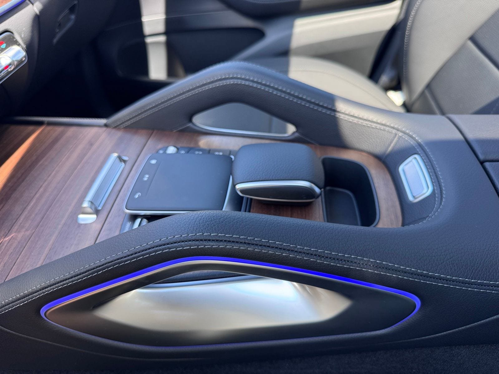 New 2026 Mercedes-Benz GLE 450 4MATIC Coupe image 27