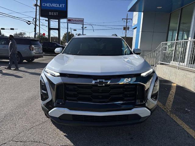 New 2026 Chevrolet Equinox ACTIV image 2