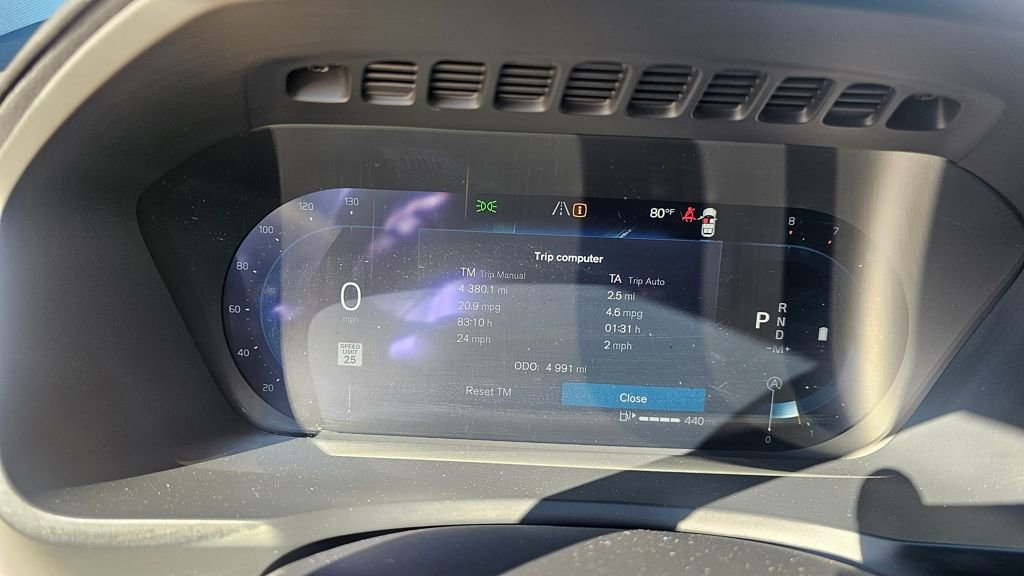 Certified 2025 Volvo XC90 B6 Plus image 20