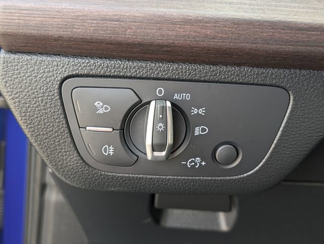 Used 2022 Audi Q5 2.0T Premium image 33