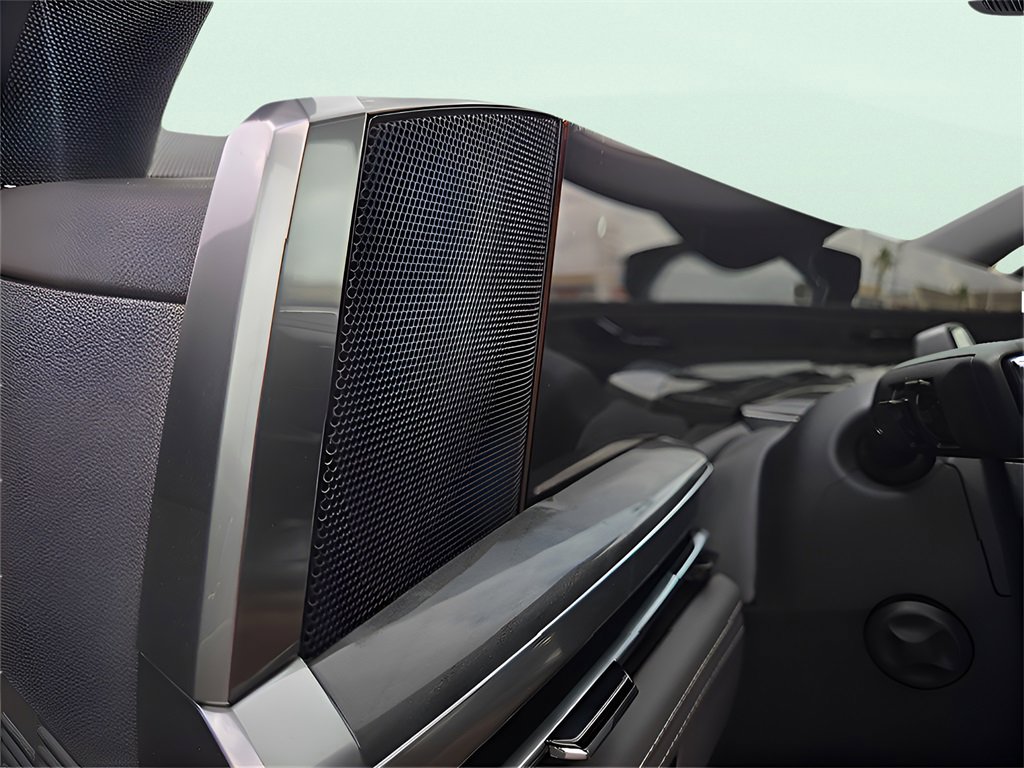 New 2026 Cadillac Escalade IQ Luxury 1 w/ LPO, Floor Liner Package image 28