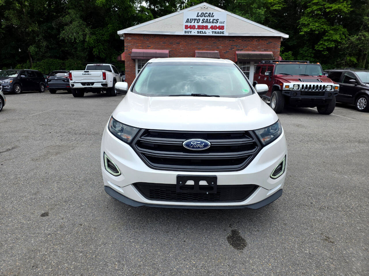 Used 2018 Ford Edge Sport image 2