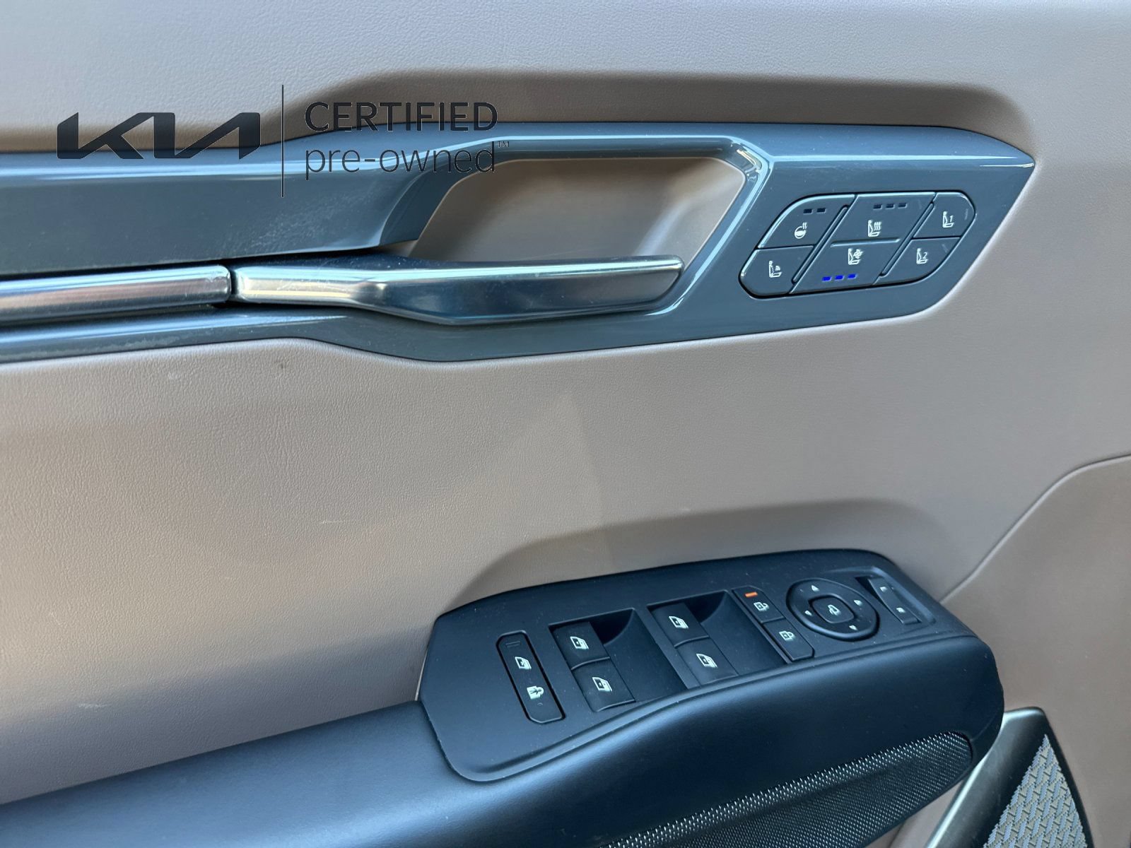 Certified 2024 Kia EV9 GT-Line AWD/4WD image 12