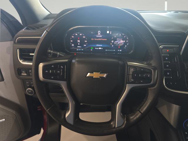Used 2022 Chevrolet Suburban LT image 12
