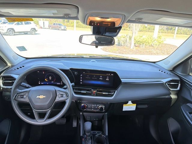 Used 2024 Chevrolet TrailBlazer LT image 11