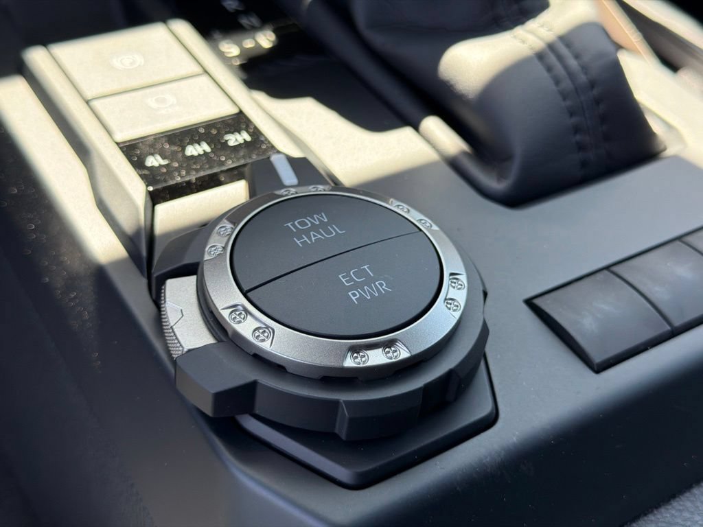 New 2026 Toyota Tacoma SR5 AWD/4WD image 25