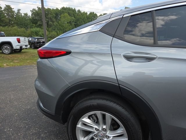 Used 2024 Buick Envista Preferred w/ Convenience I Package FWD image 29