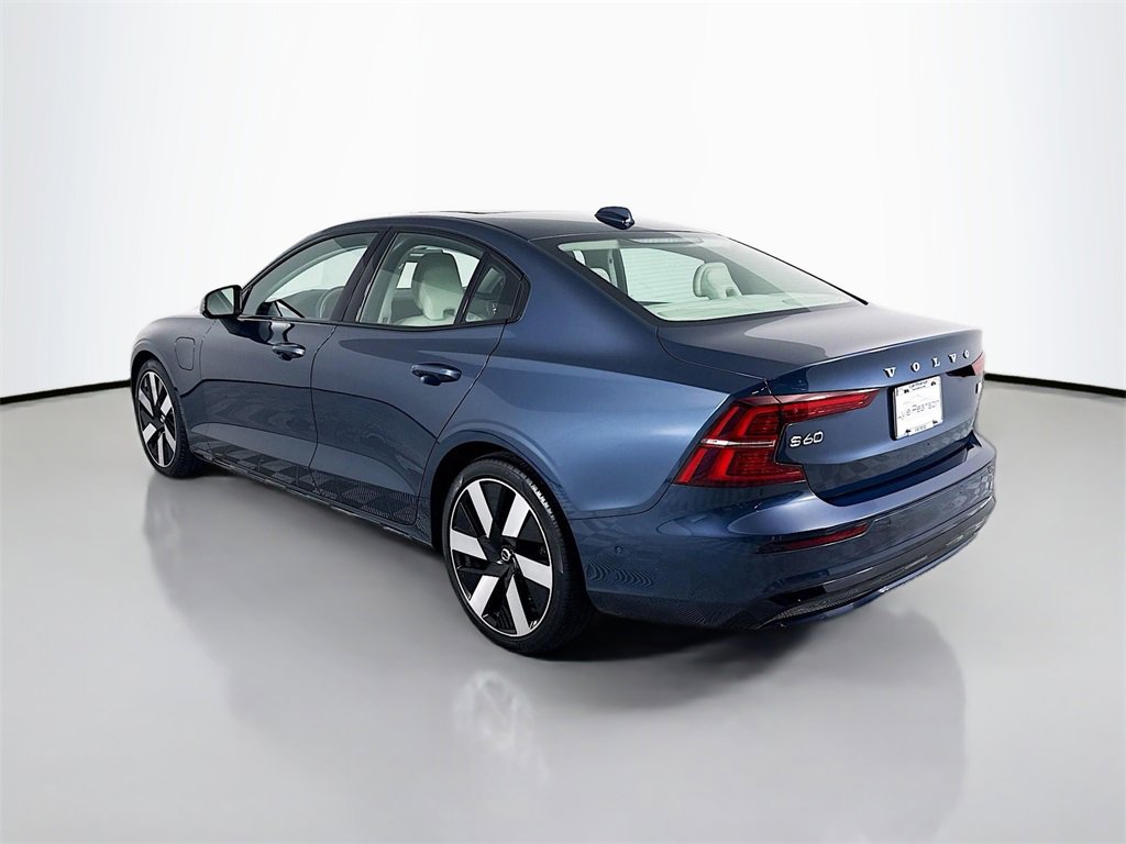 Used 2024 Volvo S60 T8 Ultimate w/ Climate Package image 3
