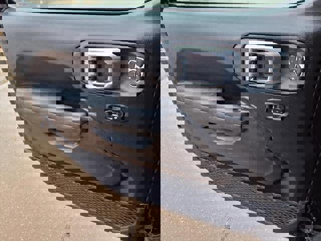 New 2026 Jeep Gladiator Mojave w/ Steel Bumper Group image 48