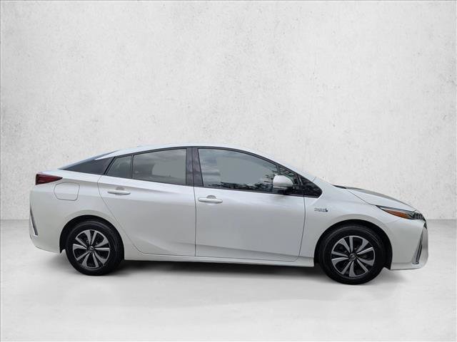 Used 2018 Toyota Prius Prime Plus image 4