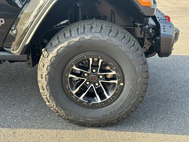 New 2025 Jeep Wrangler Unlimited Rubicon image 12