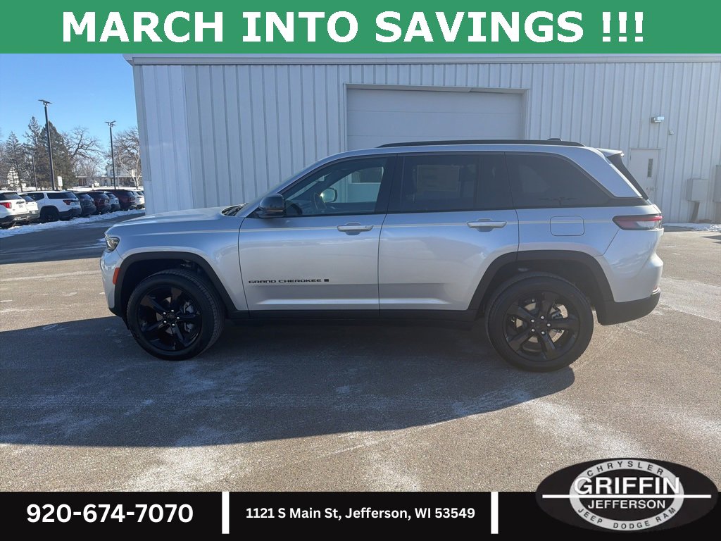 New 2026 Jeep Grand Cherokee Limited w/ Limited Altitude Package image 16