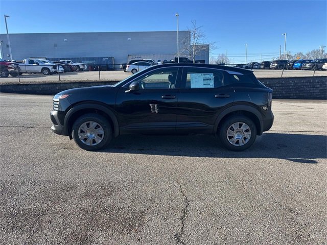 New 2026 Nissan Kicks S image 7